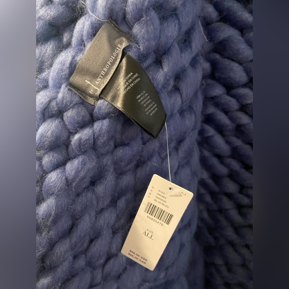 Anthropologie Chunky Cable-Knit Scarf Wrap - Picture 13 of 13